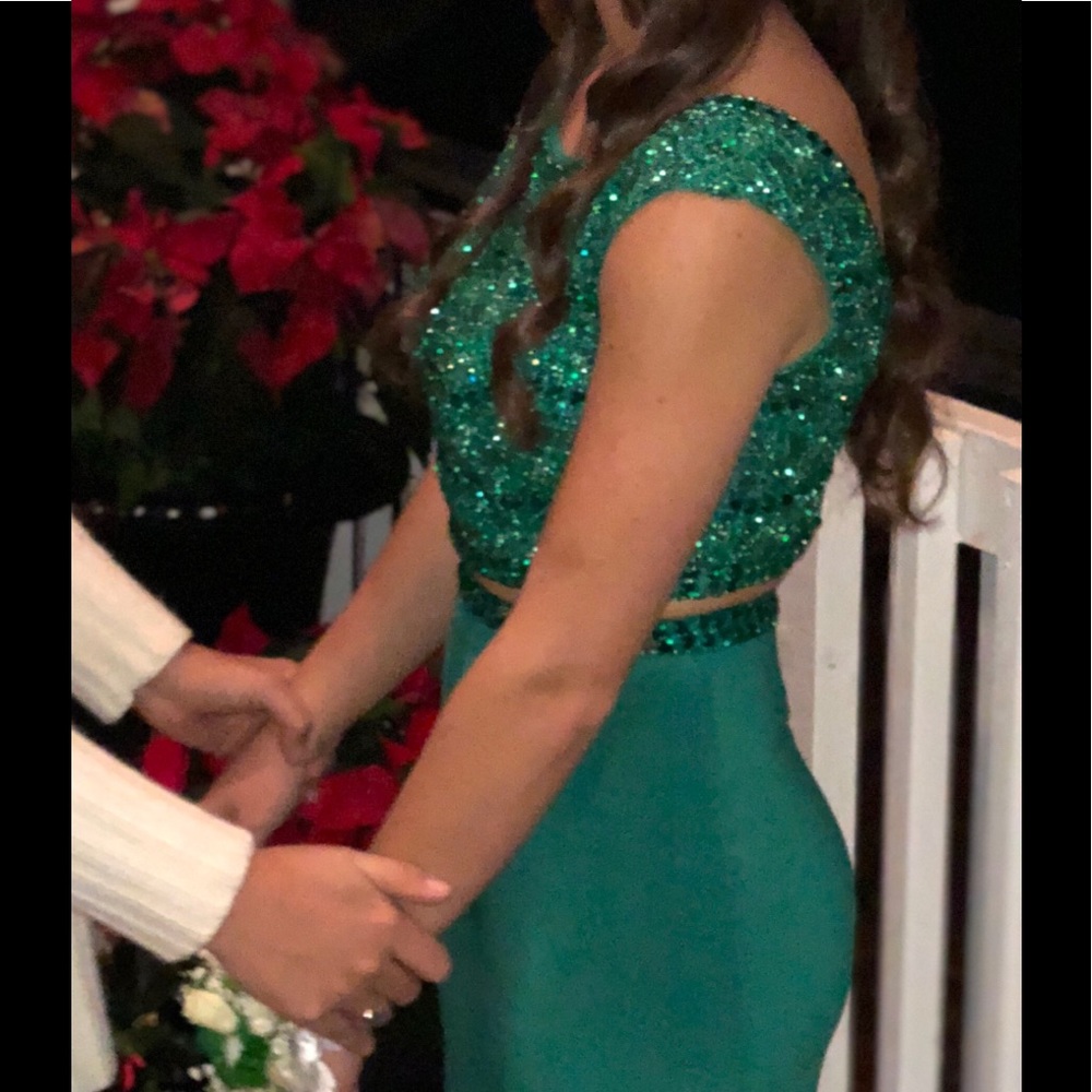 Sherri Prom Dress Size 4